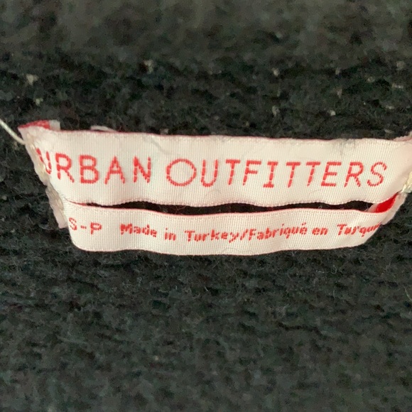 🎉 BOGO! 2/$12! Urban Outfitters Sweater - Picture 3 of 7